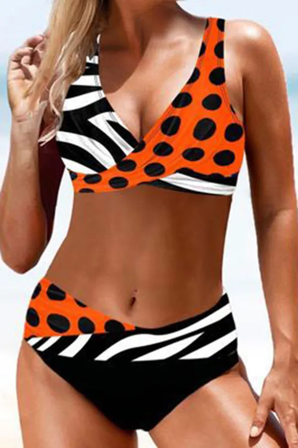 Abstract Print On-trend Front Wrap Bikini
