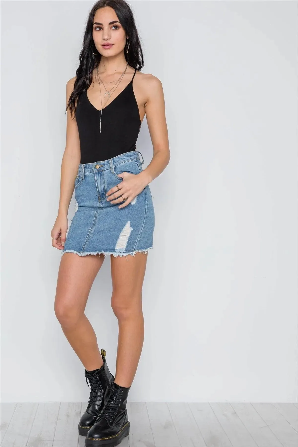 Black Cami Strappy V-Neck Solid Bodysuit /2-1