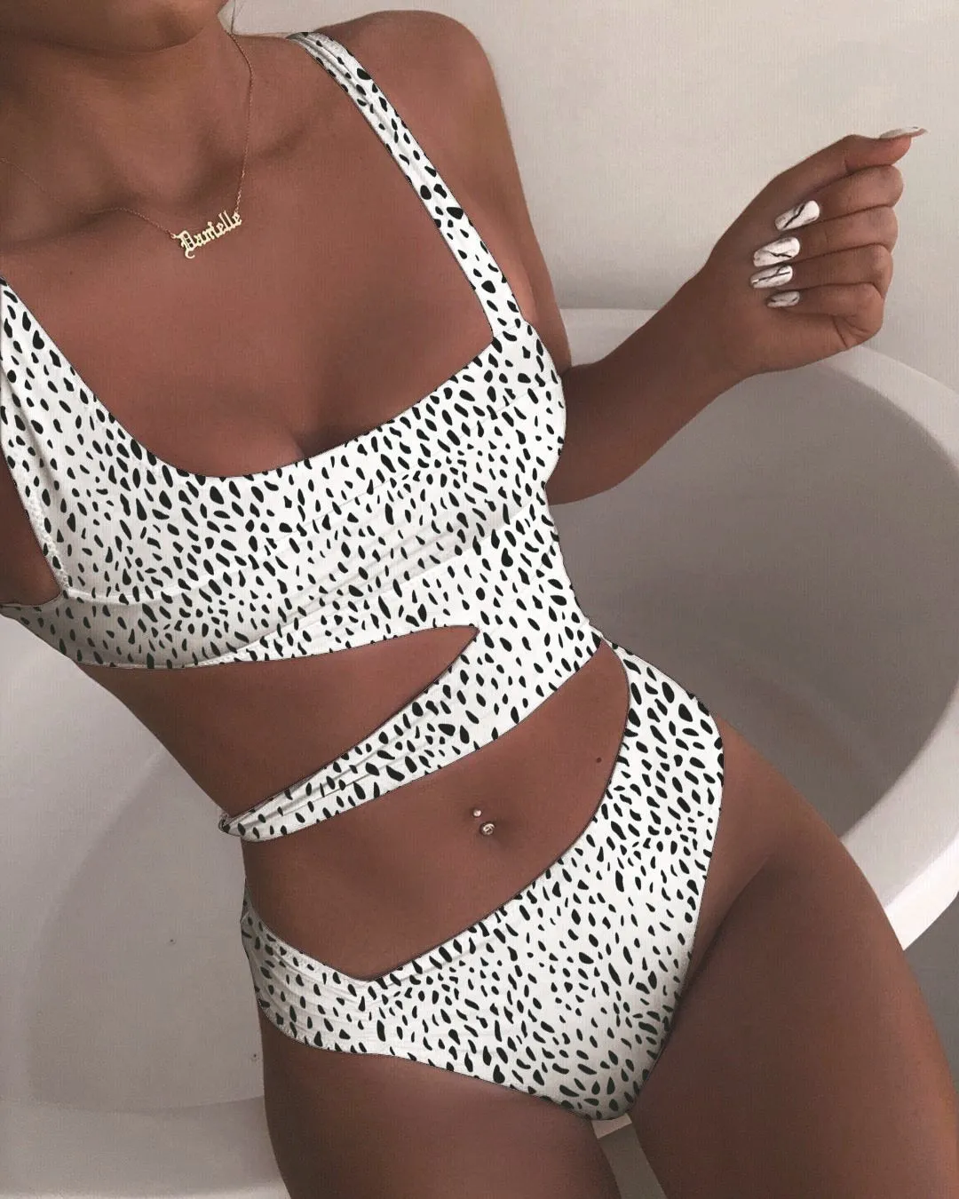 Bright Color Cutout Print Thong Bottom Bikinis
