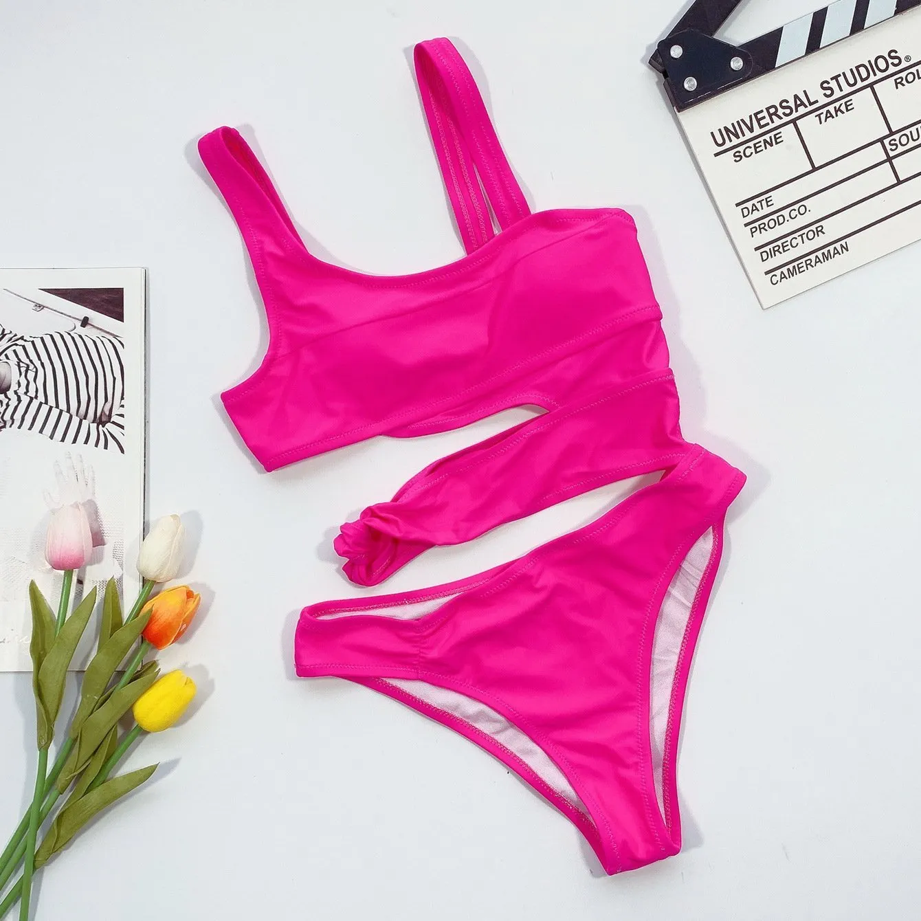 Bright Color Cutout Print Thong Bottom Bikinis
