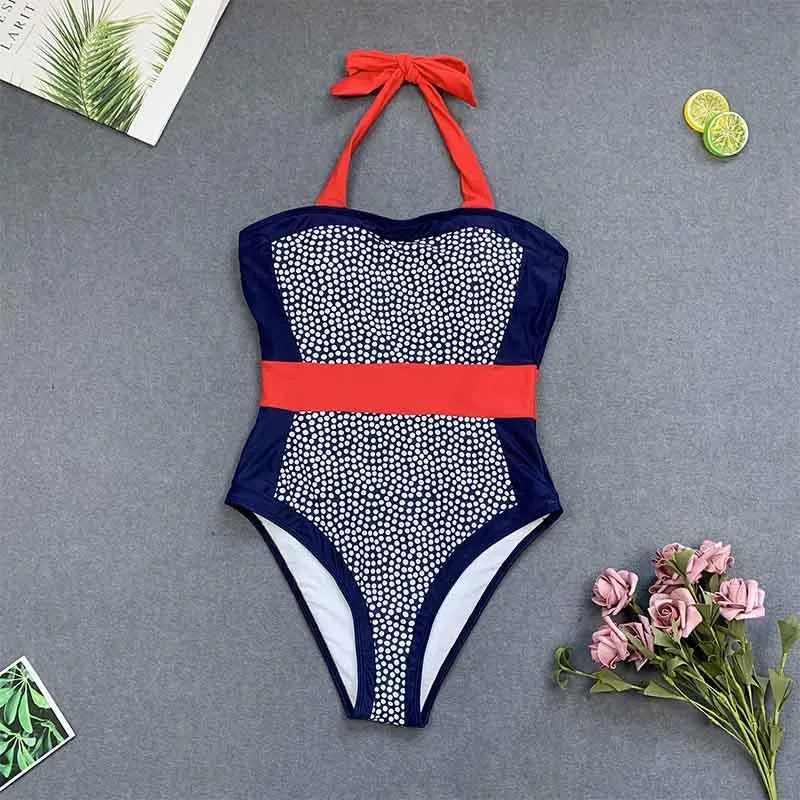 Chicindress Lacing One-Piece Swimwear
