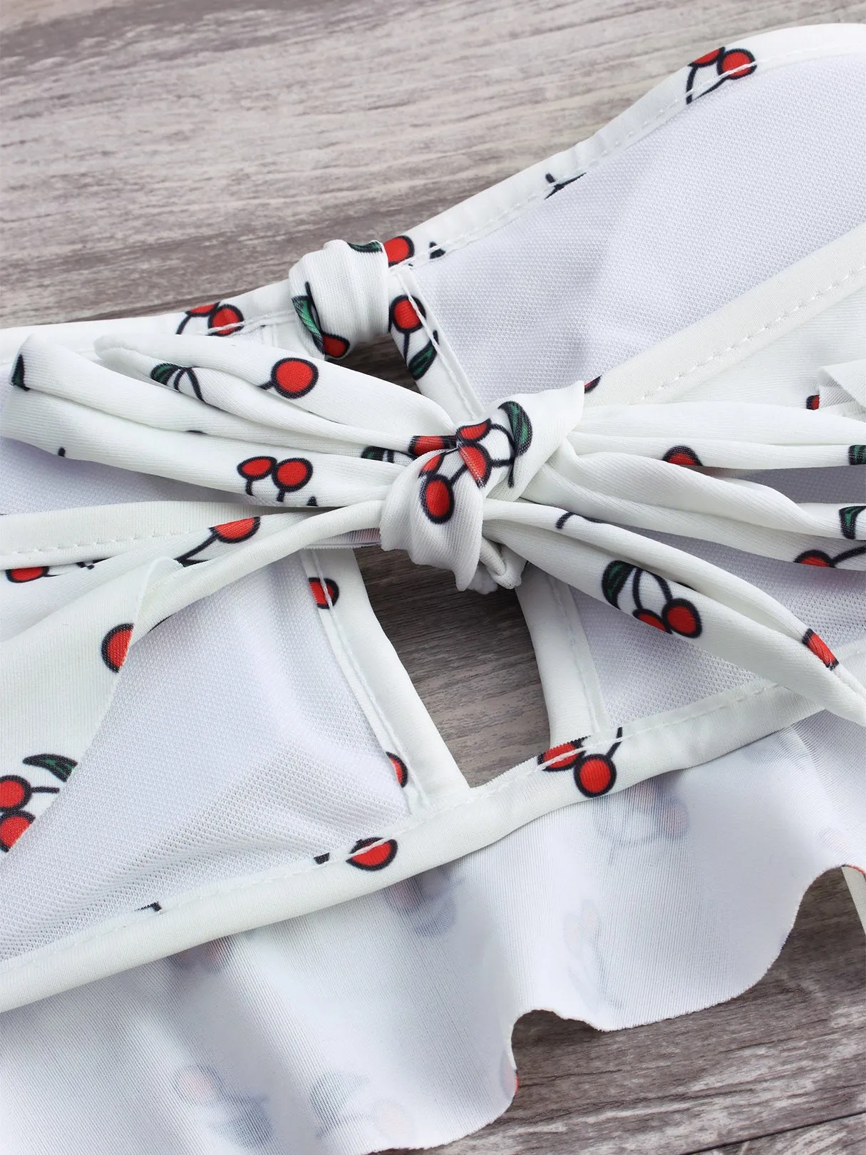 Custom Bateau Floral Print Backless Hollow Self-Tie Sleeveless White Bikini Set