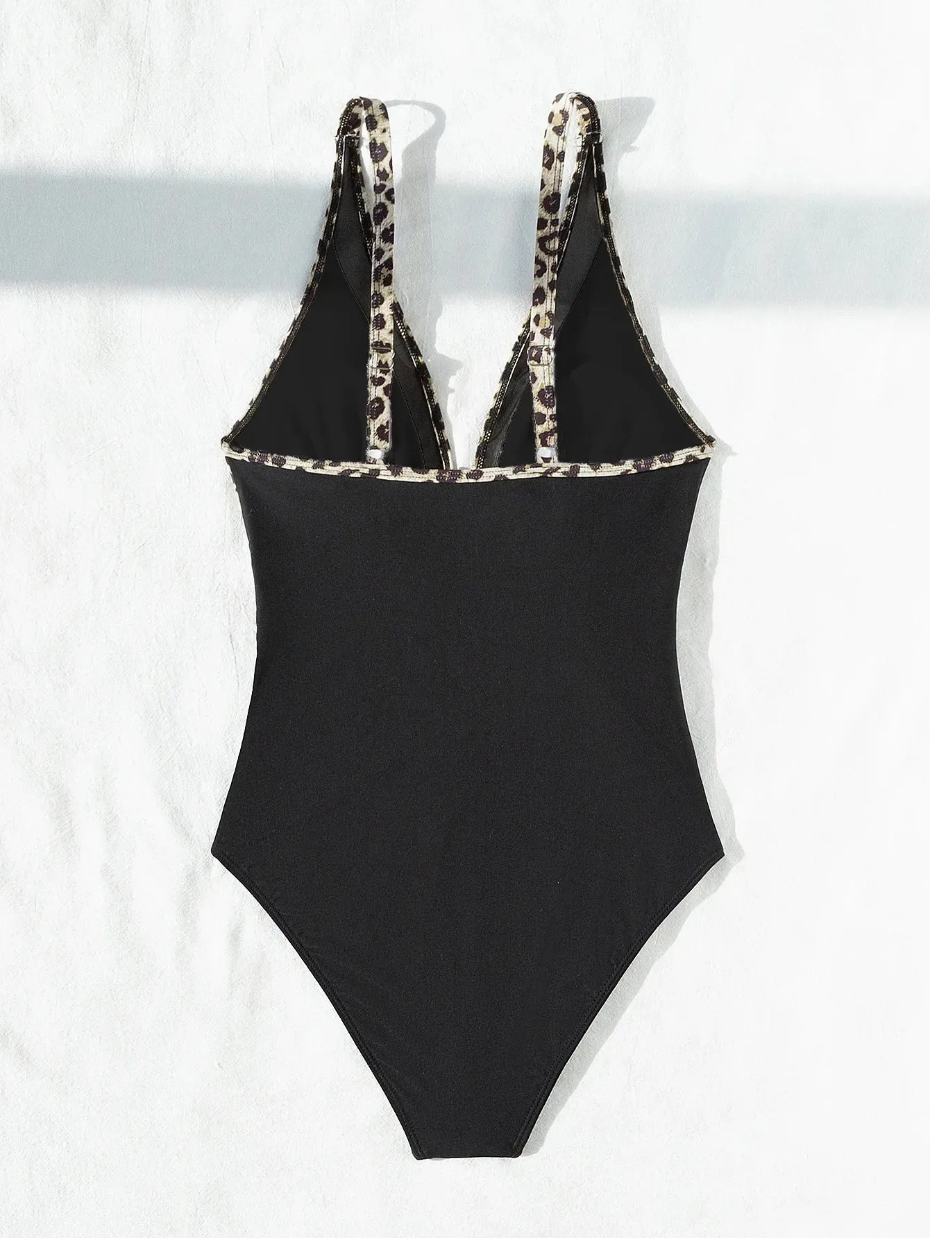 Exotic allure Women's Mesh Accent Animal Print One-Piece Plunge Swimsuit