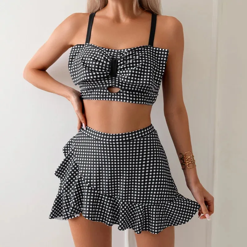Girlary European And American Fresh Split Body Swimsuit, Women's Sexy Half Skirt Plaid Suspender Strapless Tight Fitting Bikini Swimsuit
