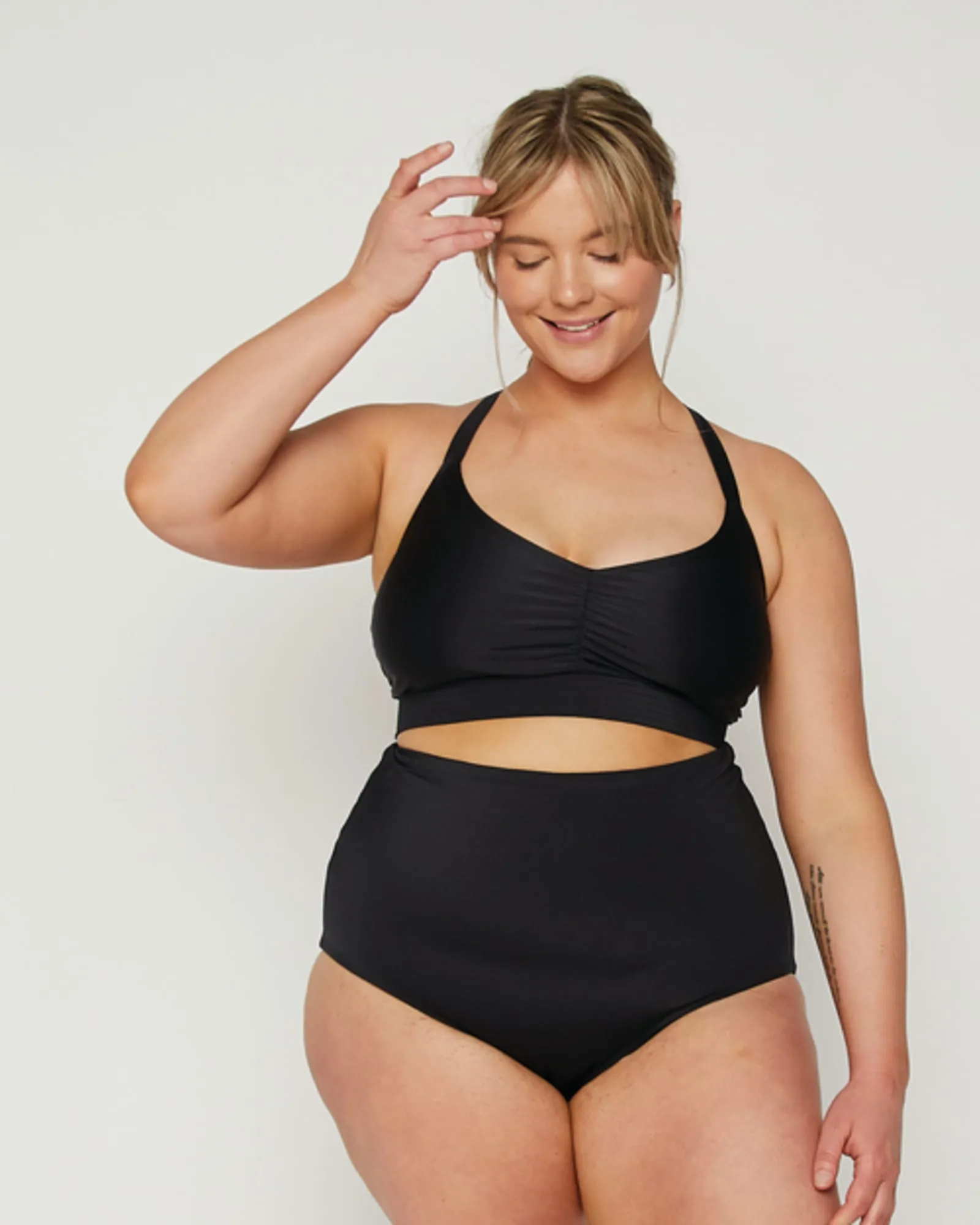 Hana High-Waisted Bikini Bottoms | Black