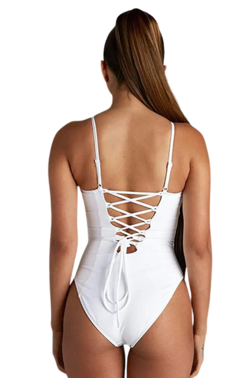 High Cut One-piece Solid Color Swimsuit