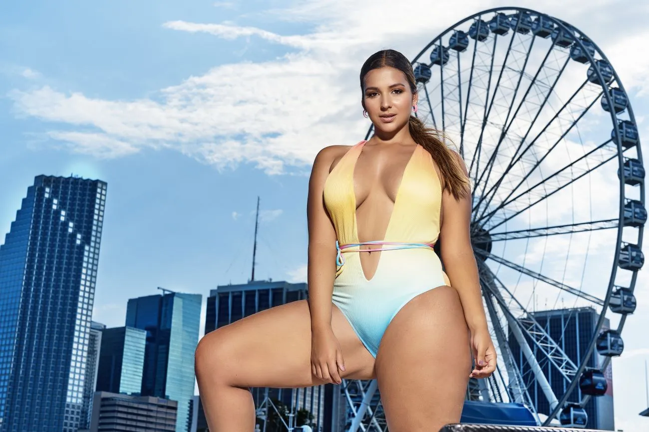 Mapale Curvy Size Ribbed One Piece Swimsuit Color Printed