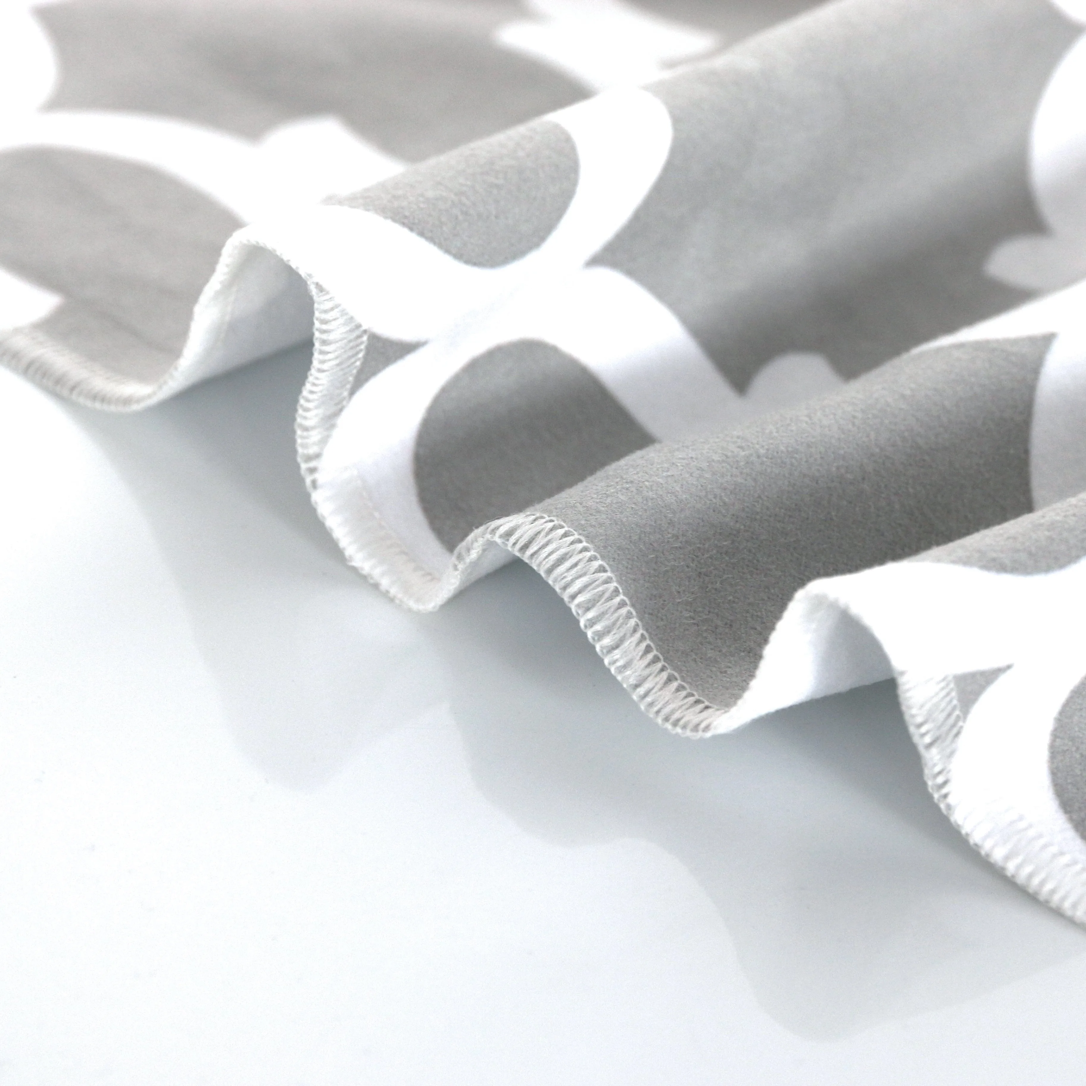 Octopoda Round Sand-Free Towel
