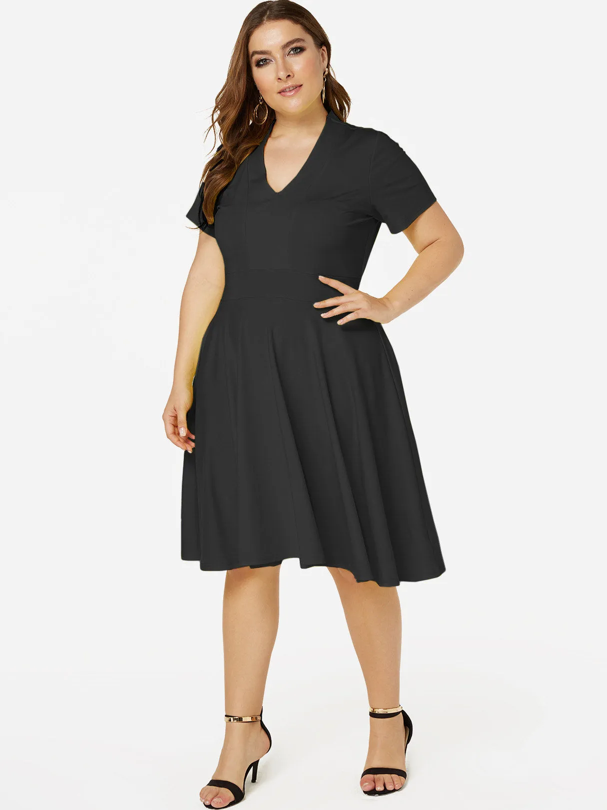 OEM ODM Deep V Neck Plain Short Sleeve Flounced Hem Plus Size Dresses