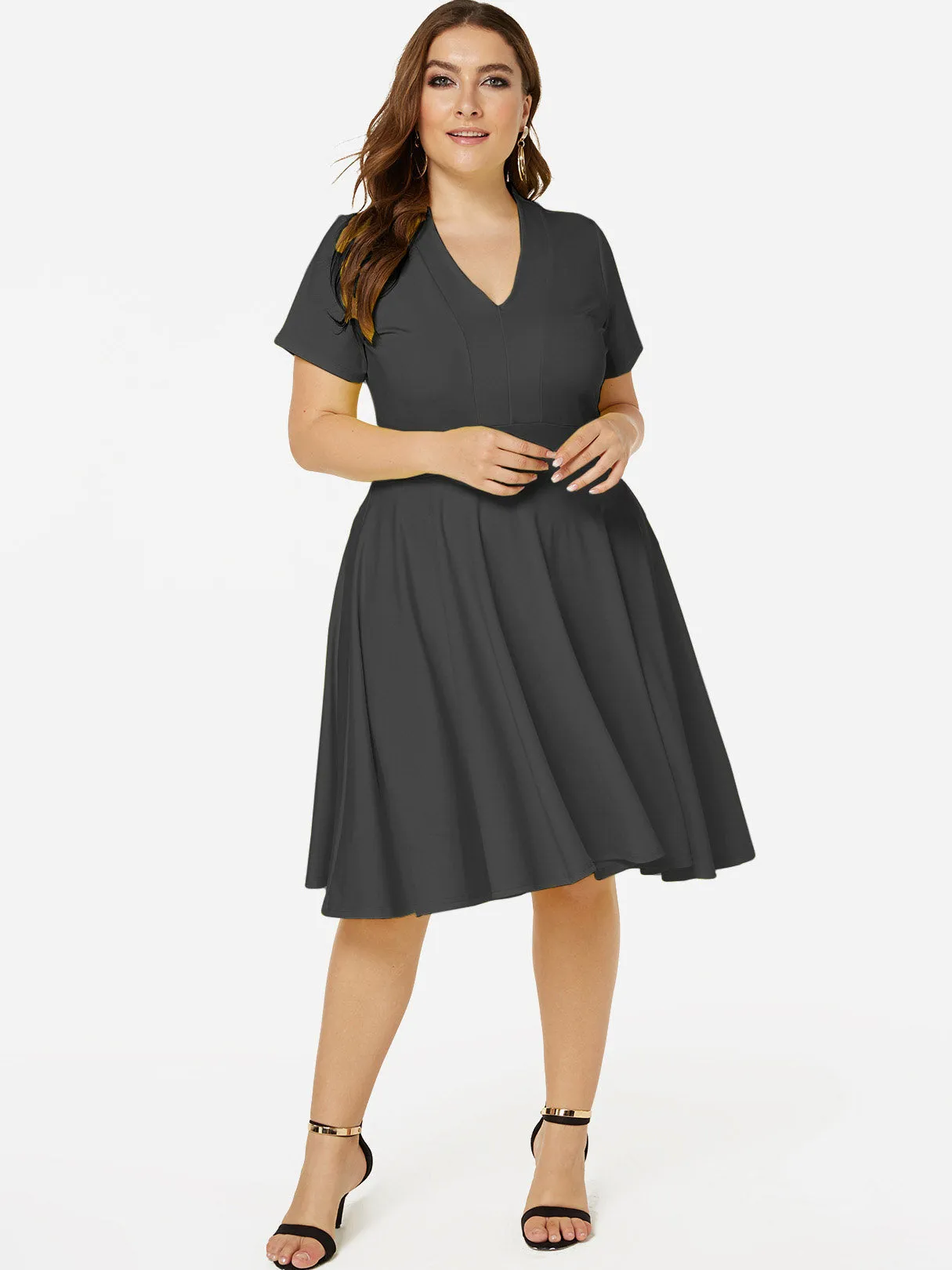 OEM ODM Deep V Neck Plain Short Sleeve Flounced Hem Plus Size Dresses