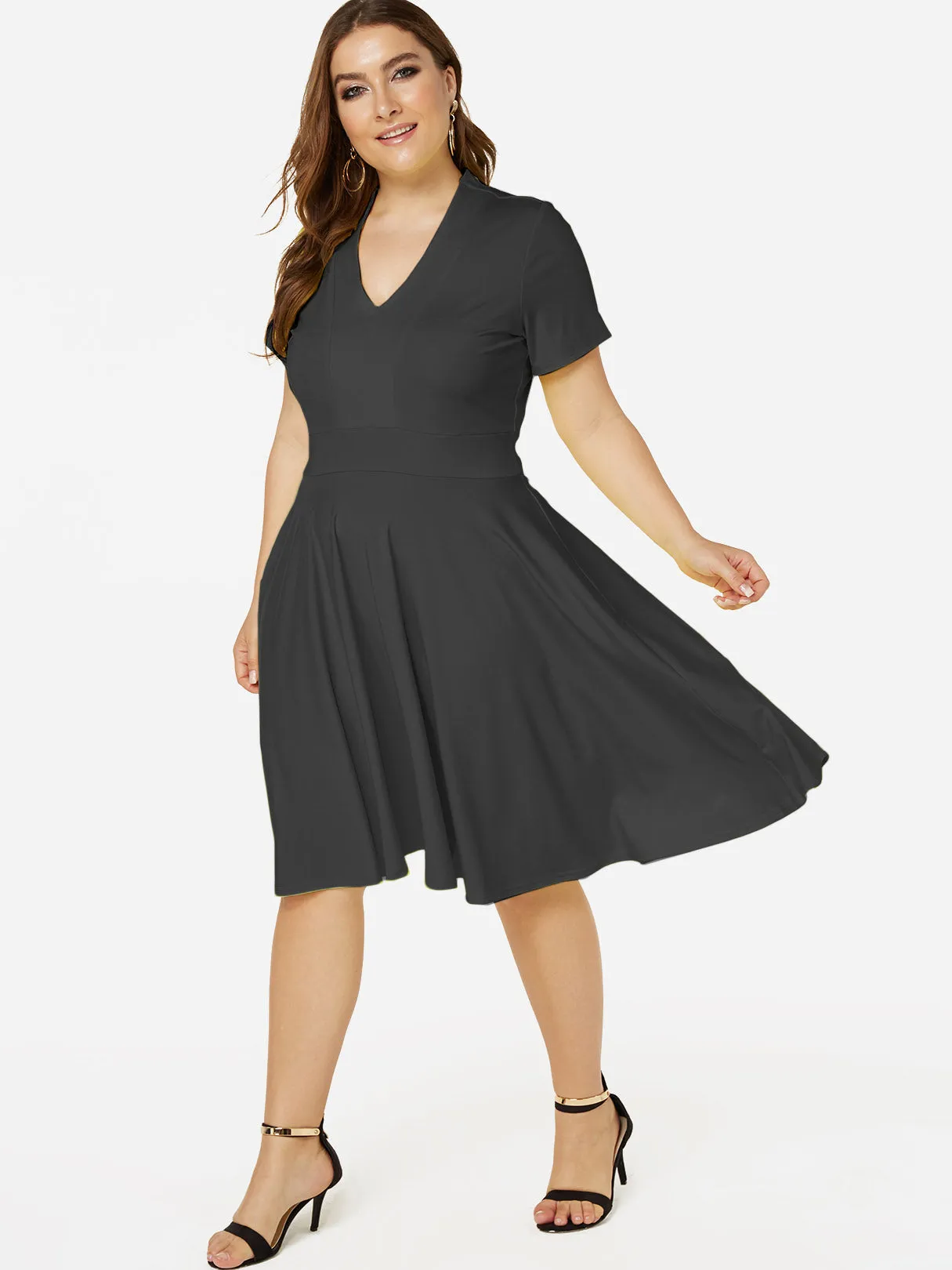 OEM ODM Deep V Neck Plain Short Sleeve Flounced Hem Plus Size Dresses