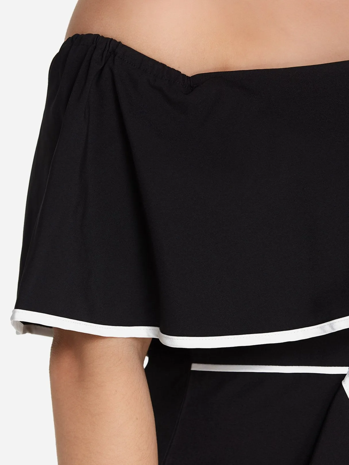 OEM ODM Off The Shoulder Tiered Ruffle Trim Short Sleeve Flounced Hem Black Plus Size Dress