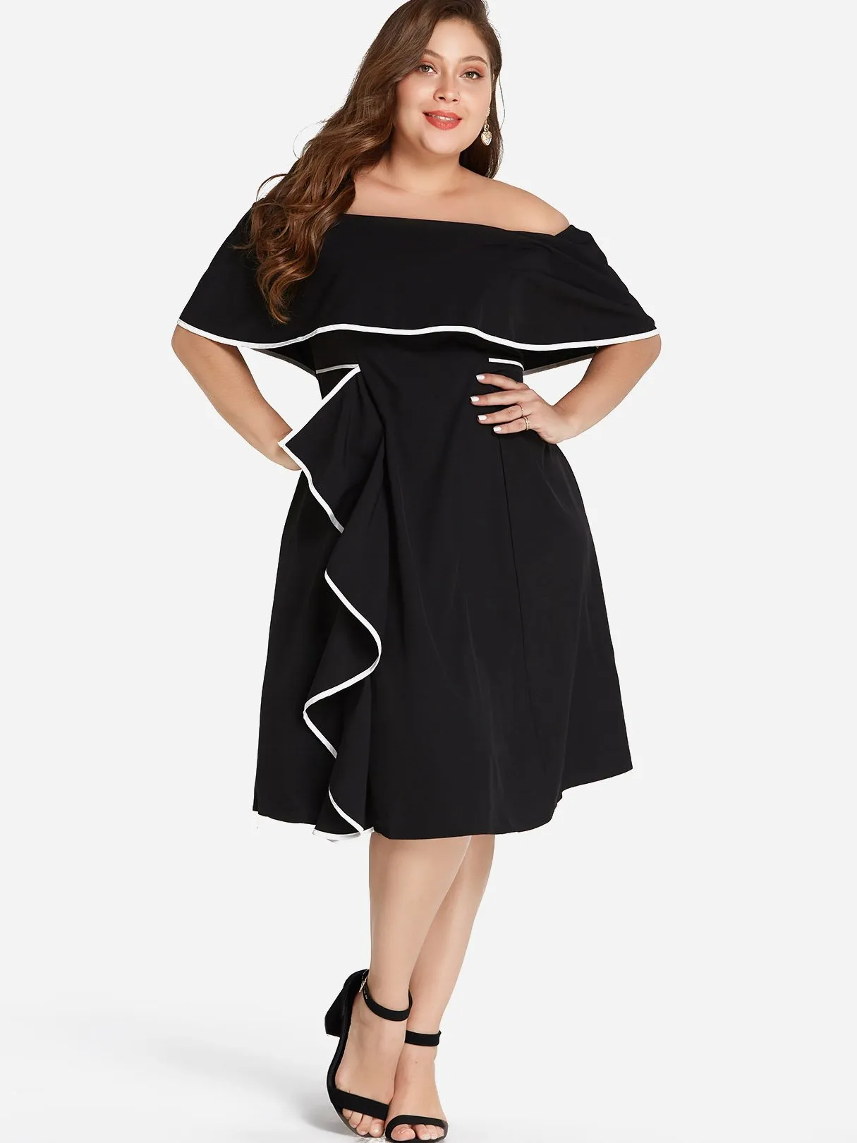 OEM ODM Off The Shoulder Tiered Ruffle Trim Short Sleeve Flounced Hem Black Plus Size Dress