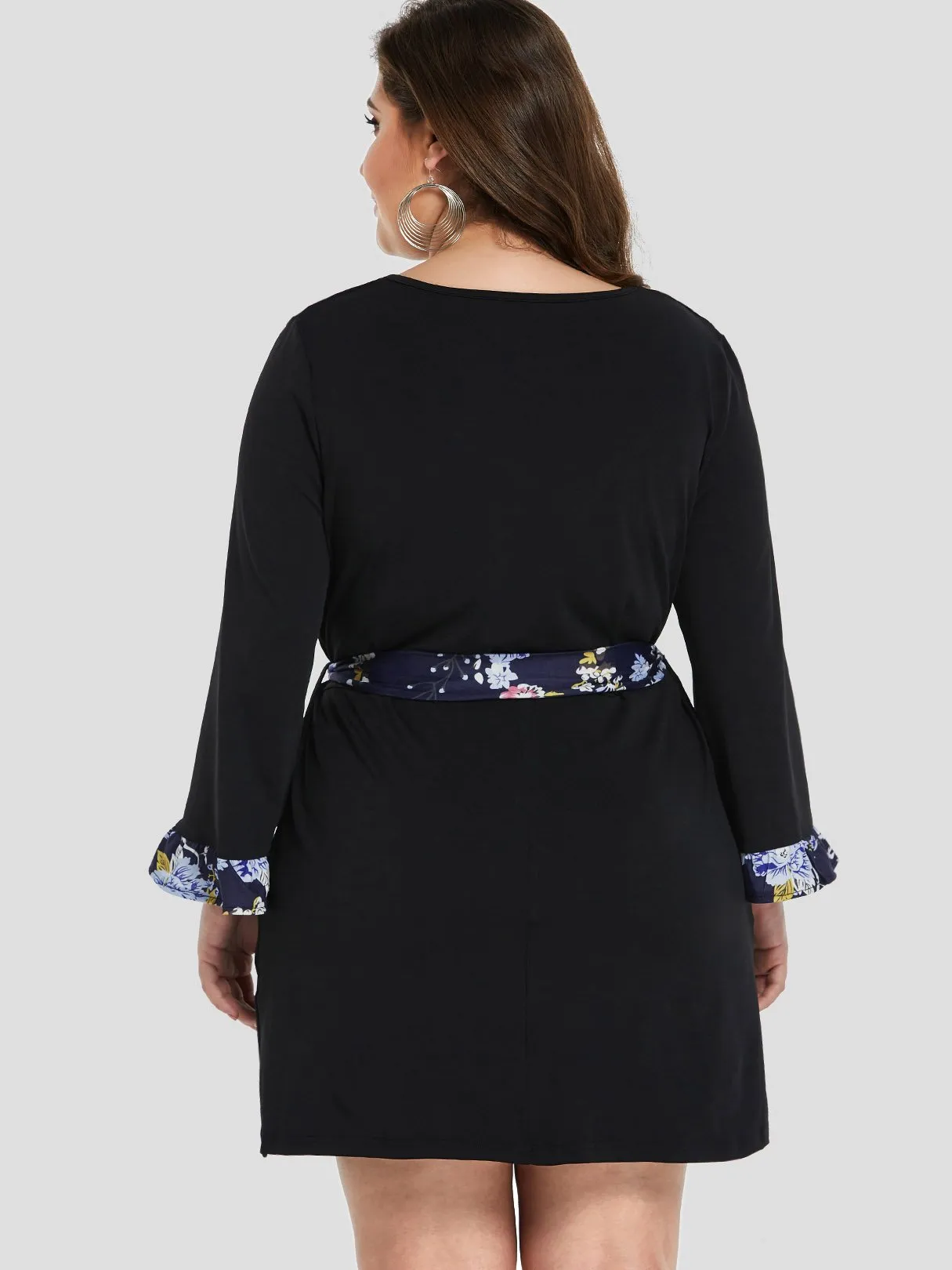 OEM ODM Round Neck Plain Self-Tie Long Sleeve Black Plus Size Dress