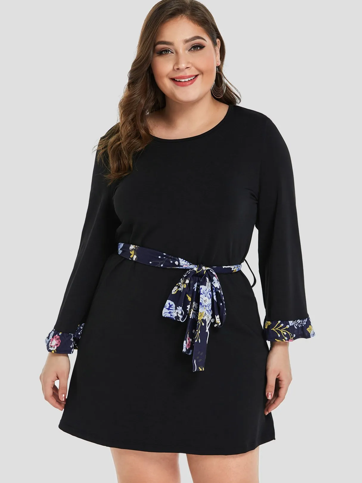 OEM ODM Round Neck Plain Self-Tie Long Sleeve Black Plus Size Dress