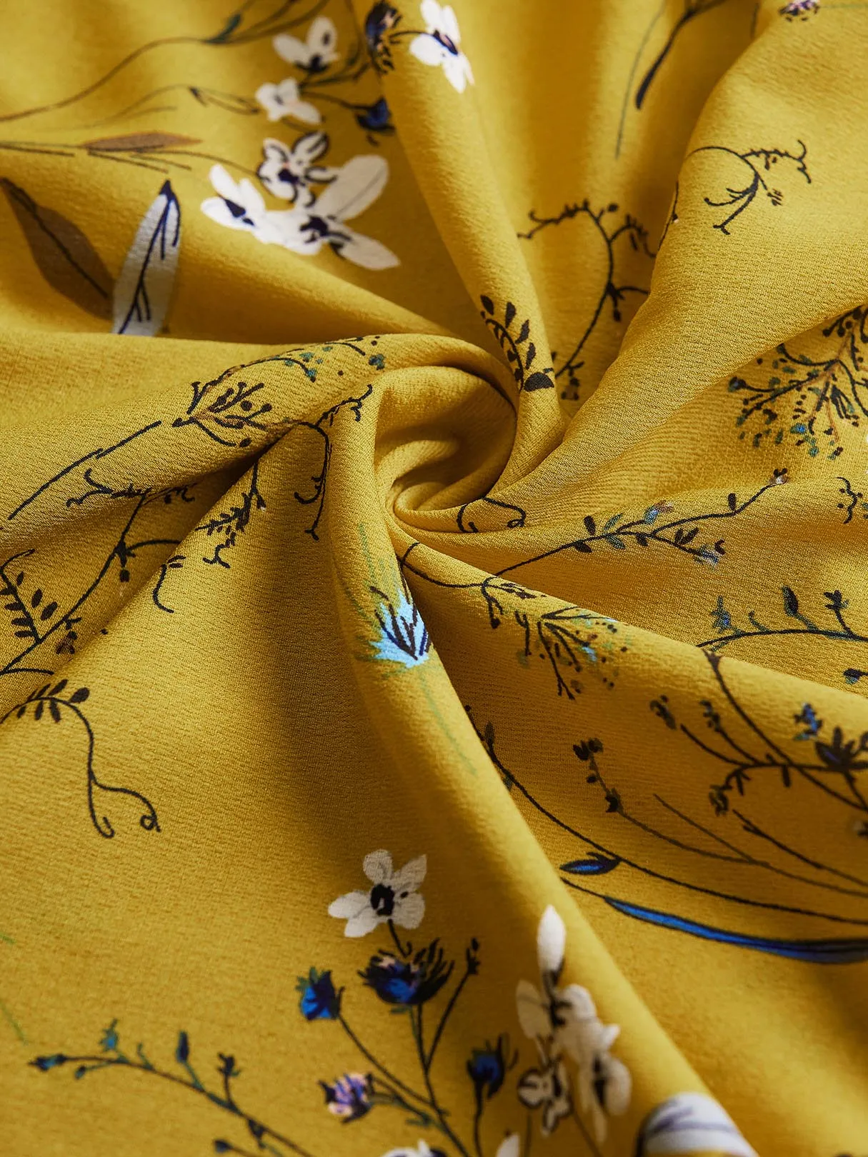 OEM ODM V-Neck Floral Print Self-Tie Half Sleeve Yellow Plus Size Dress