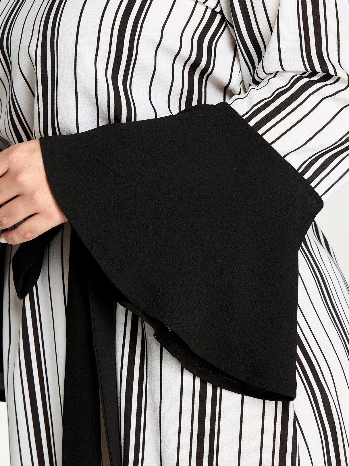 OEM ODM V-Neck Stripe Self-Tie Long Sleeve Plus Size Dress