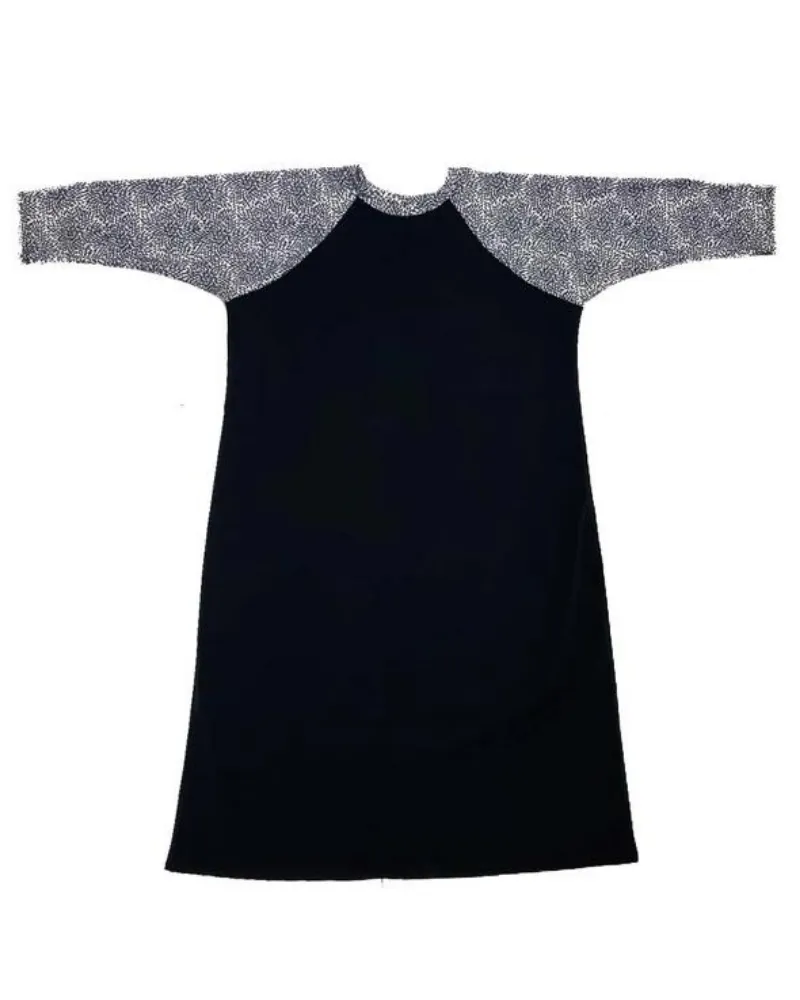 R22-LD-BW Black & White Floral Sleeve Swim Dress