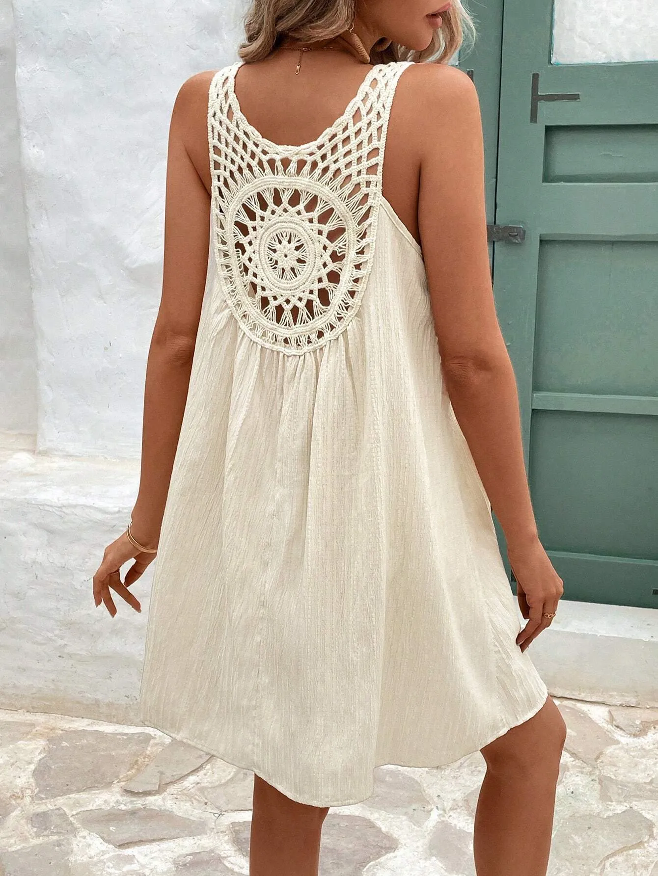 SHEIN Frenchy Summer Vacation Wedding Season, Casual Boho Chic Solid Color Exquisite Grain Fabric Panelled Dreamcatcher Crochet Hollow Out V-Neck Loose Doll Dress, Elegant Romantic, Cute Dress, Swimsuit Coverup