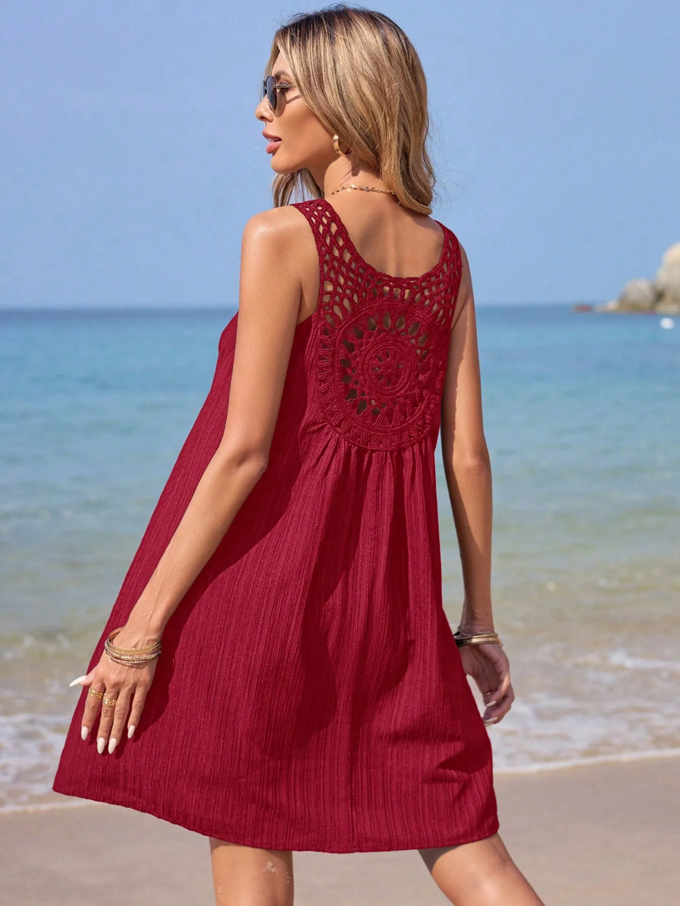 SHEIN Frenchy Summer Vacation Wedding Season, Casual Boho Chic Solid Color Exquisite Grain Fabric Panelled Dreamcatcher Crochet Hollow Out V-Neck Loose Doll Dress, Elegant Romantic, Cute Dress, Swimsuit Coverup