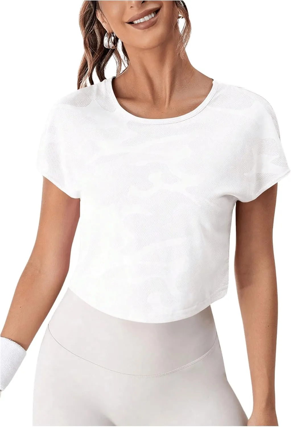 SweatyRocks Women's Criss Cross Back Crewneck Sports Tee Cut Out Short Sleeve Workout Crop Top