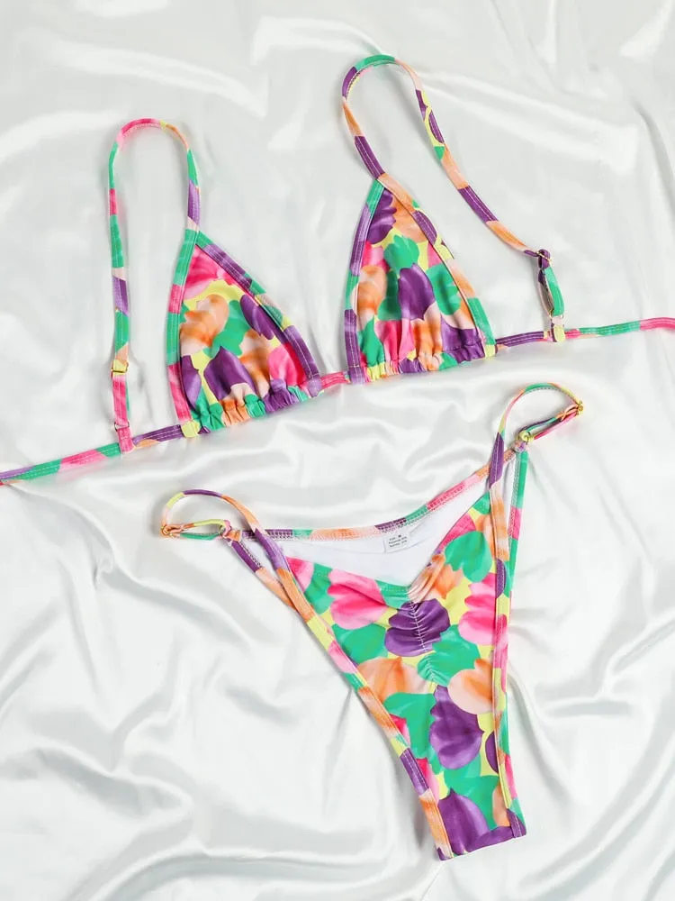 Swimwear, Women Bikinis.