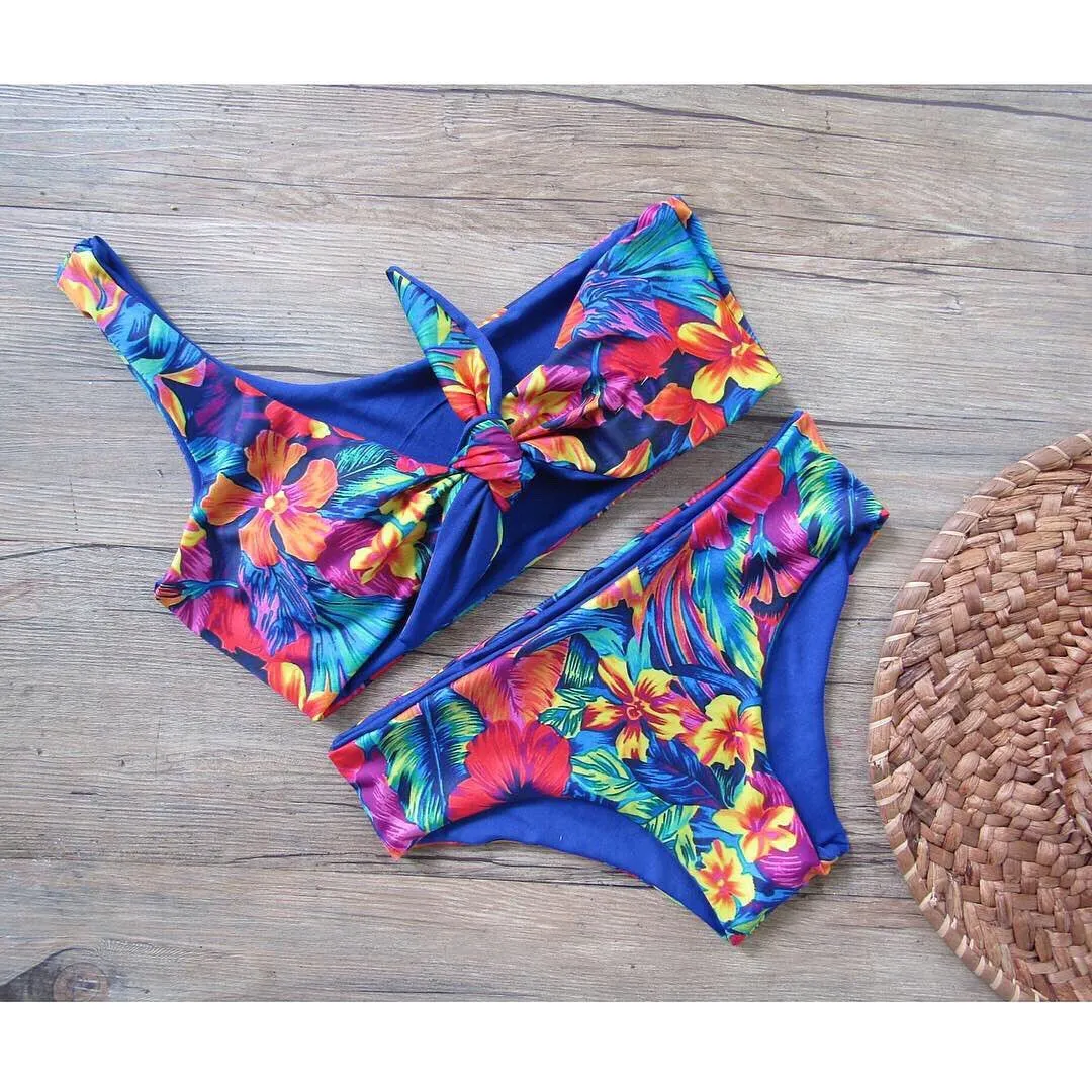 Tiny shredded print bikini sexy back strapping European style split swimsuit girl swimwear