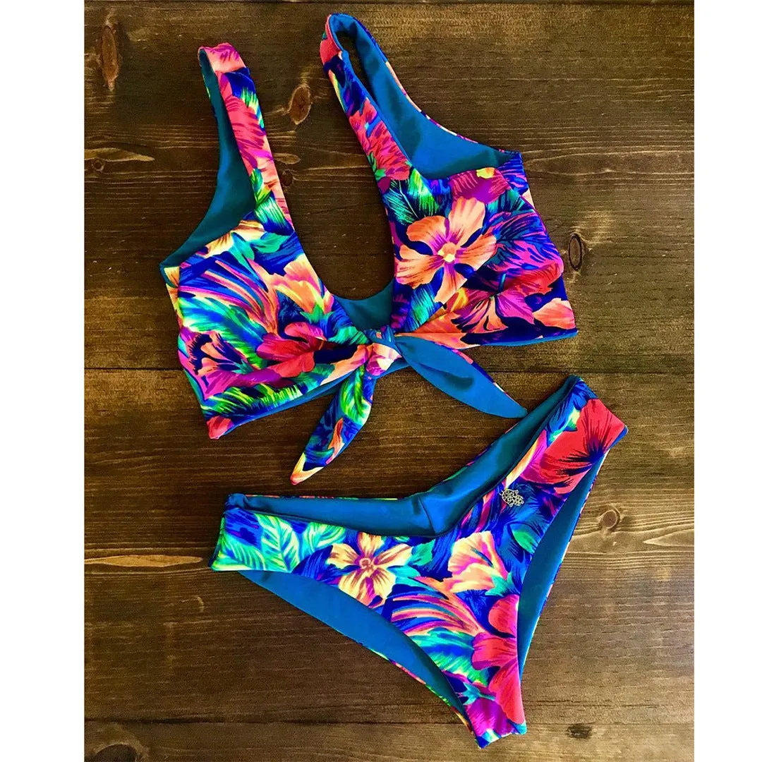 Tiny shredded print bikini sexy back strapping European style split swimsuit girl swimwear