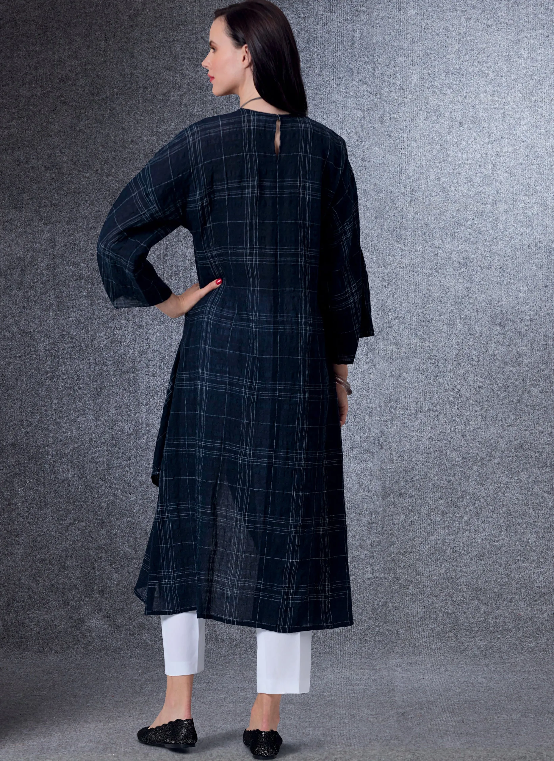Vogue Pattern V1739 Misses' Tunic and Pants