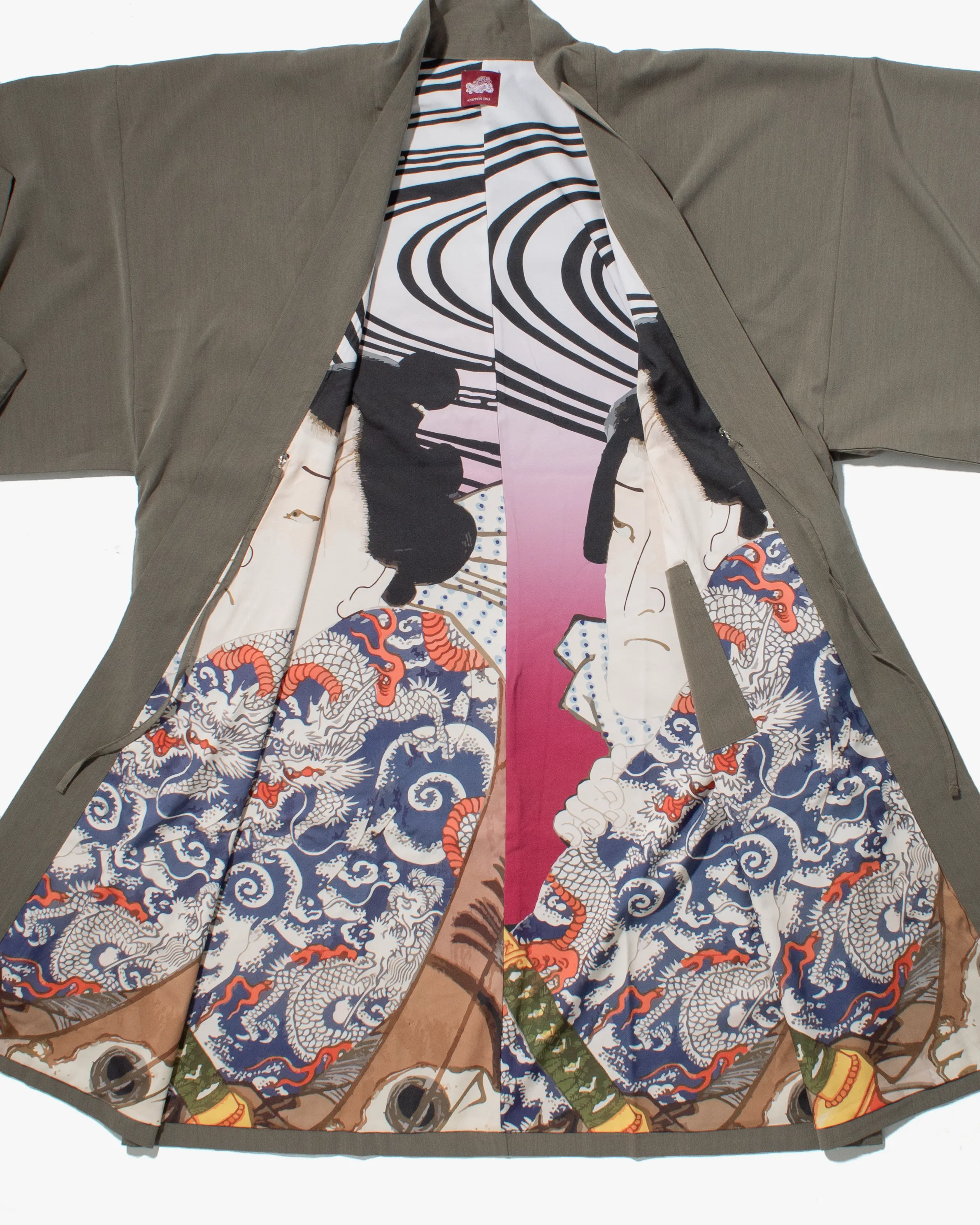 Wa-Modern Haori Robe, Grey Geisha and Ryu
