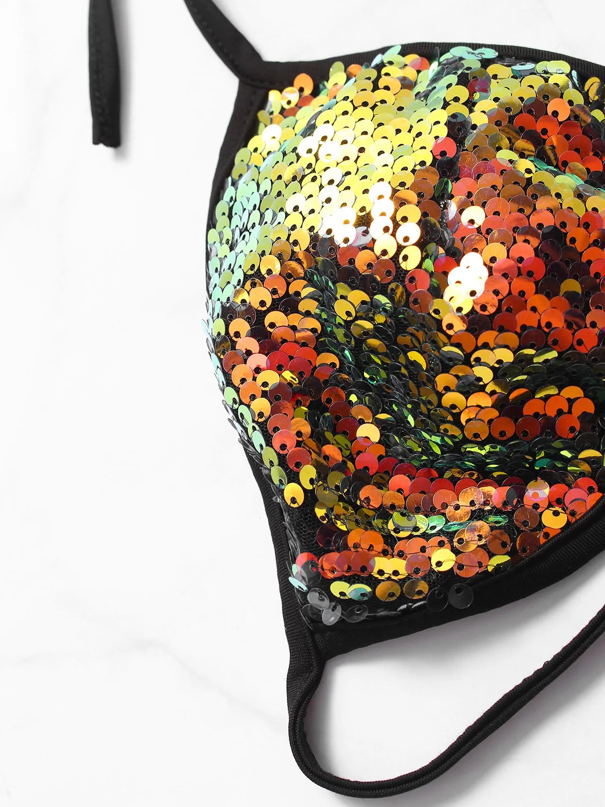 Wholesale Black Halter V-Neck Sleeveless Fantasy Colour Sequins Embellished Tie-Up Bikinis