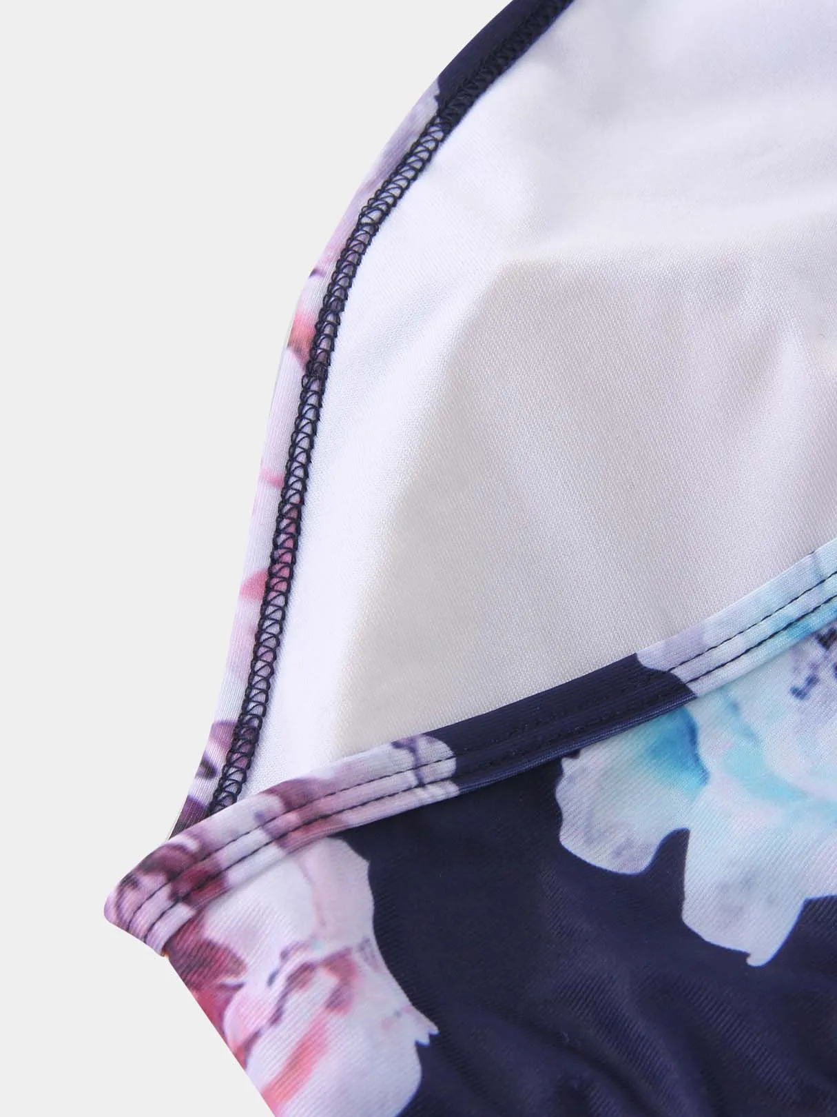Wholesale Blue Halter Sleeveless Floral Print Lace-Up Bikinis