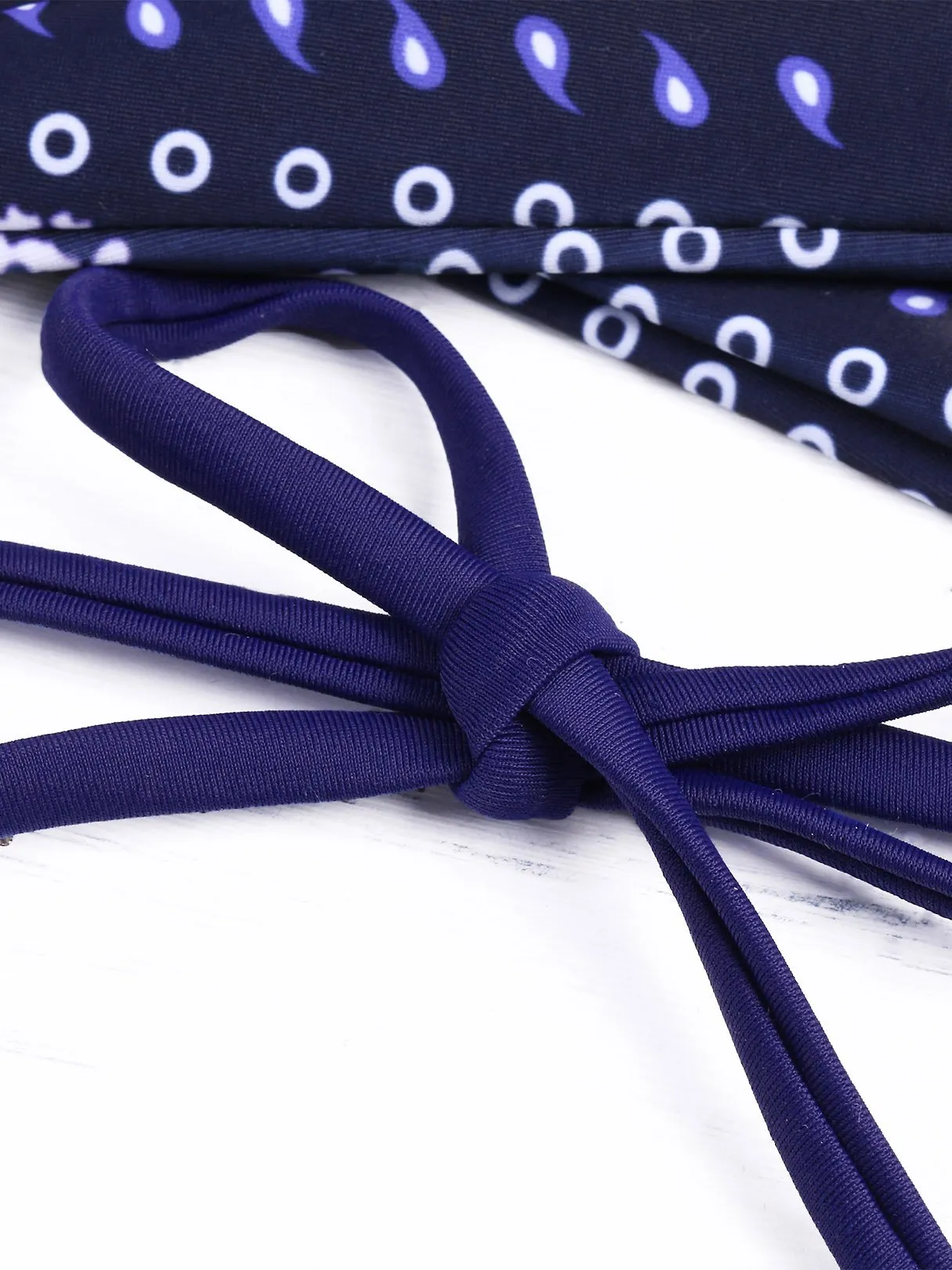 Wholesale Blue V-Neck Sleeveless Crossed Front Lace-Up Wireless Bikinis