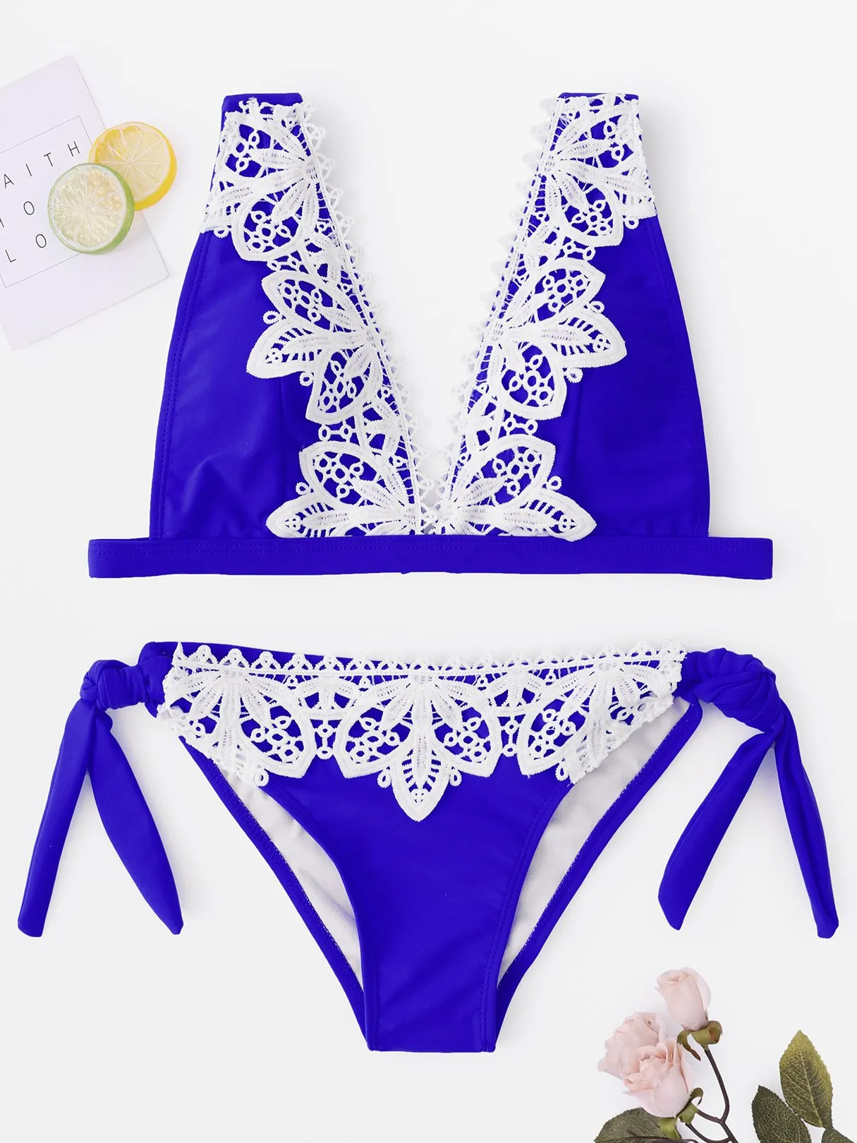 Wholesale Blue V-Neck Sleeveless Lace Wireless Two Piece Bikinis