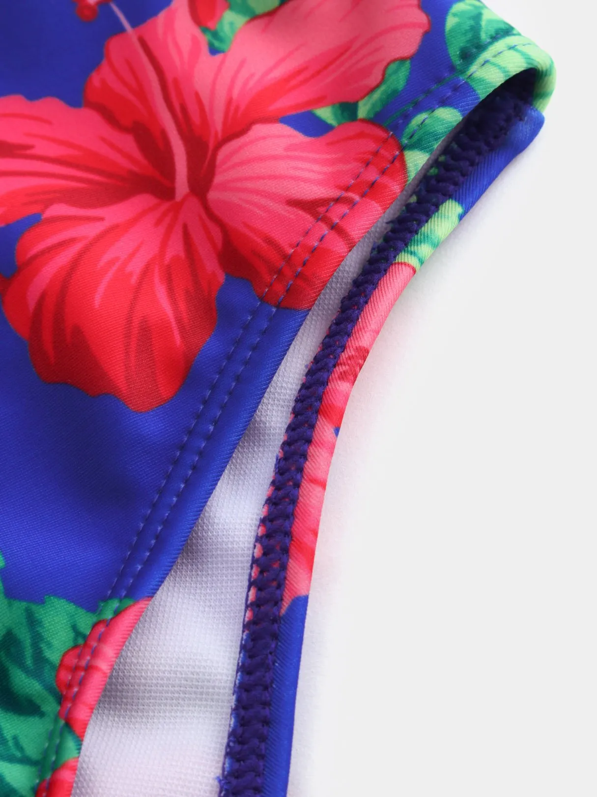 Wholesale Halter V-Neck Sleeveless Floral Print Cut Out Criss-Cross Tie-Up Bikinis