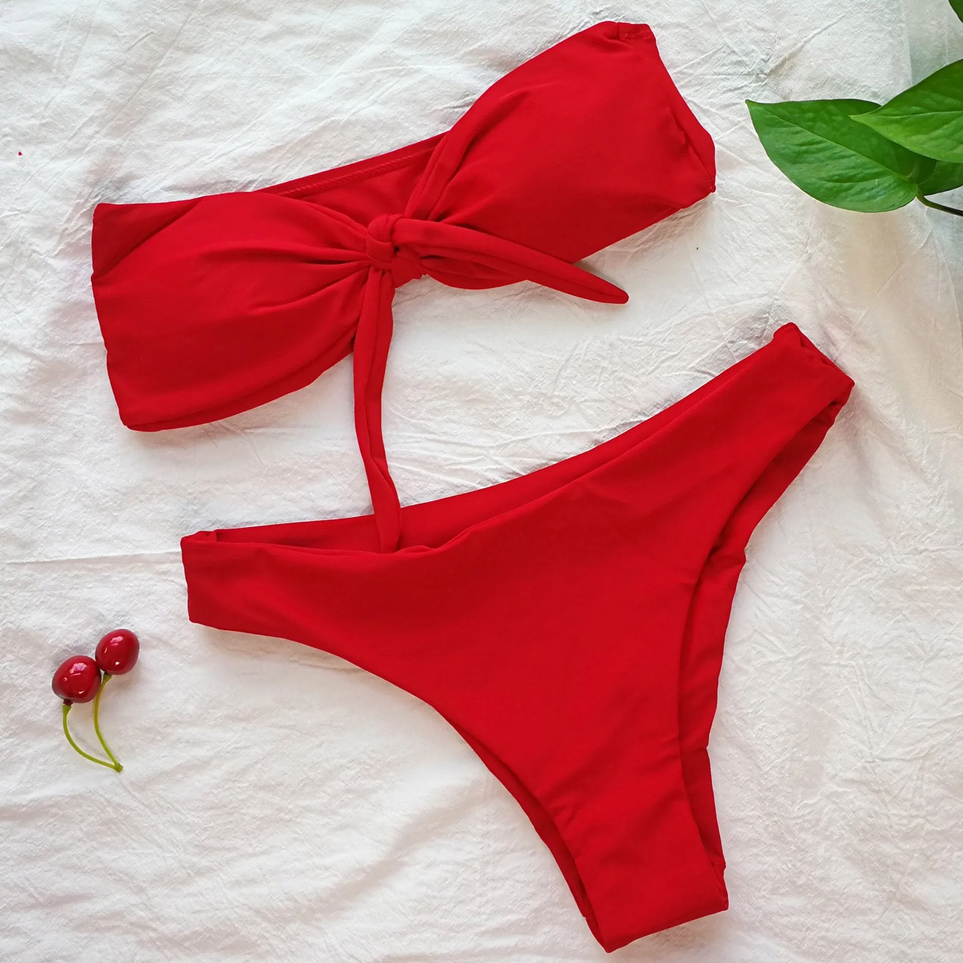 Wholesale Red Tube Top Sleeveless Plain Lace-Up Bowknot Bikinis