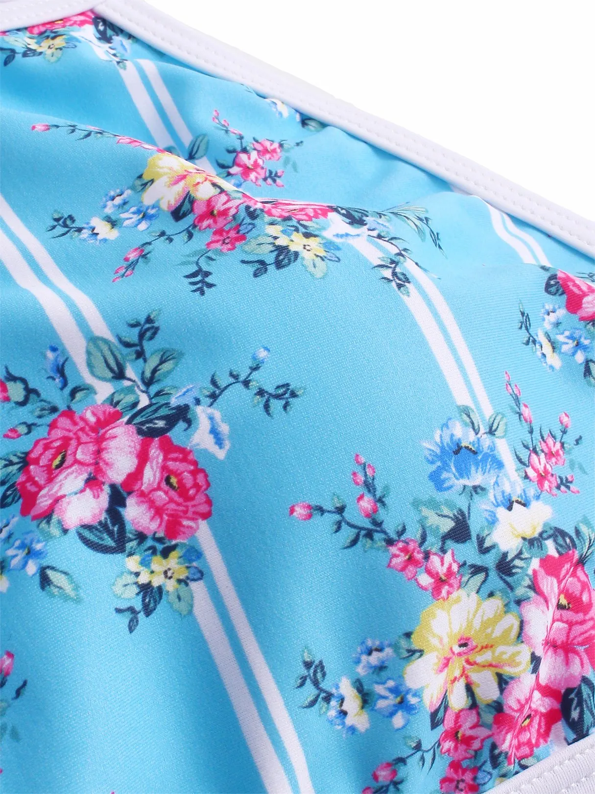 Wholesale Round Neck Sleeveless Floral Print Tie-Up Ruffle Trim Ruffle Hem Two Piece Bikinis