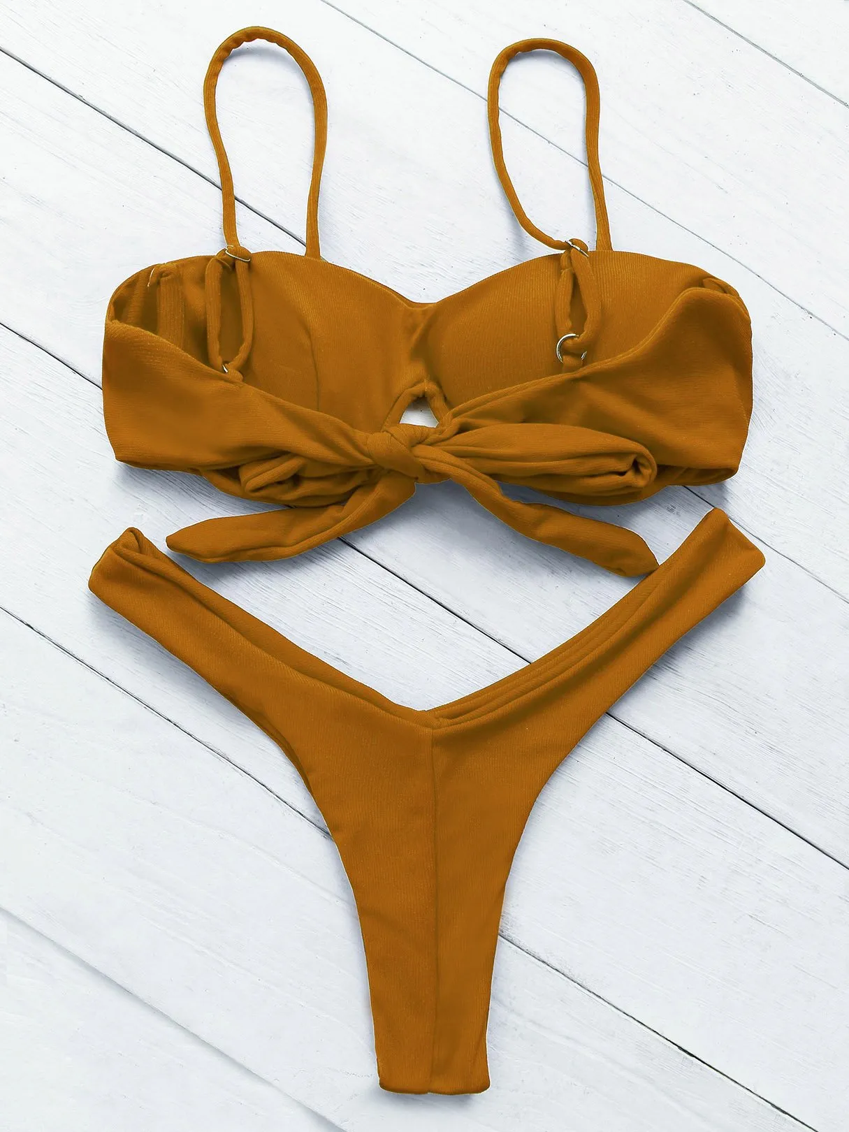 Wholesale Scoop Neck Sleeveless Plain Tie-Up Bikini Swimsuit
