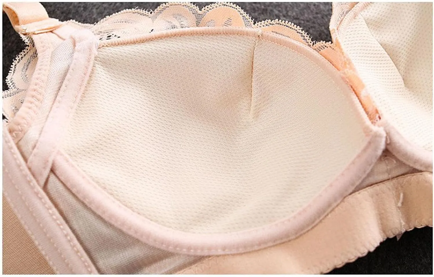 Women's Floral Lace Wireless Push Up Bra Seamless No Underwire Scalloped V Neck Full Coverage Bralettes Comfort Bras