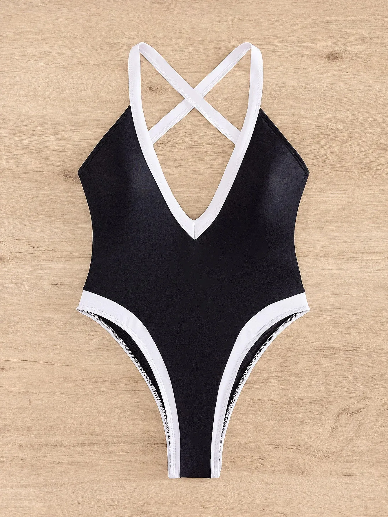 Women's One-Piece Swimwear with Contrast Binding for Aquatic Adventures