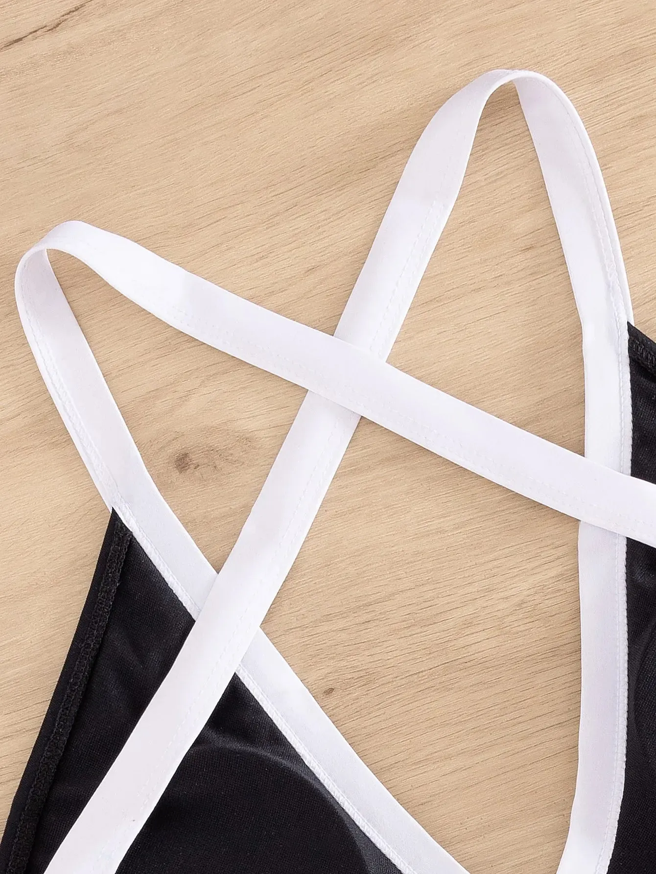 Women's One-Piece Swimwear with Contrast Binding for Aquatic Adventures