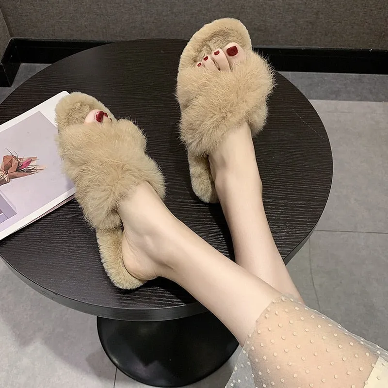 Women's Summer/Winter Casual Flip Flops With Fur