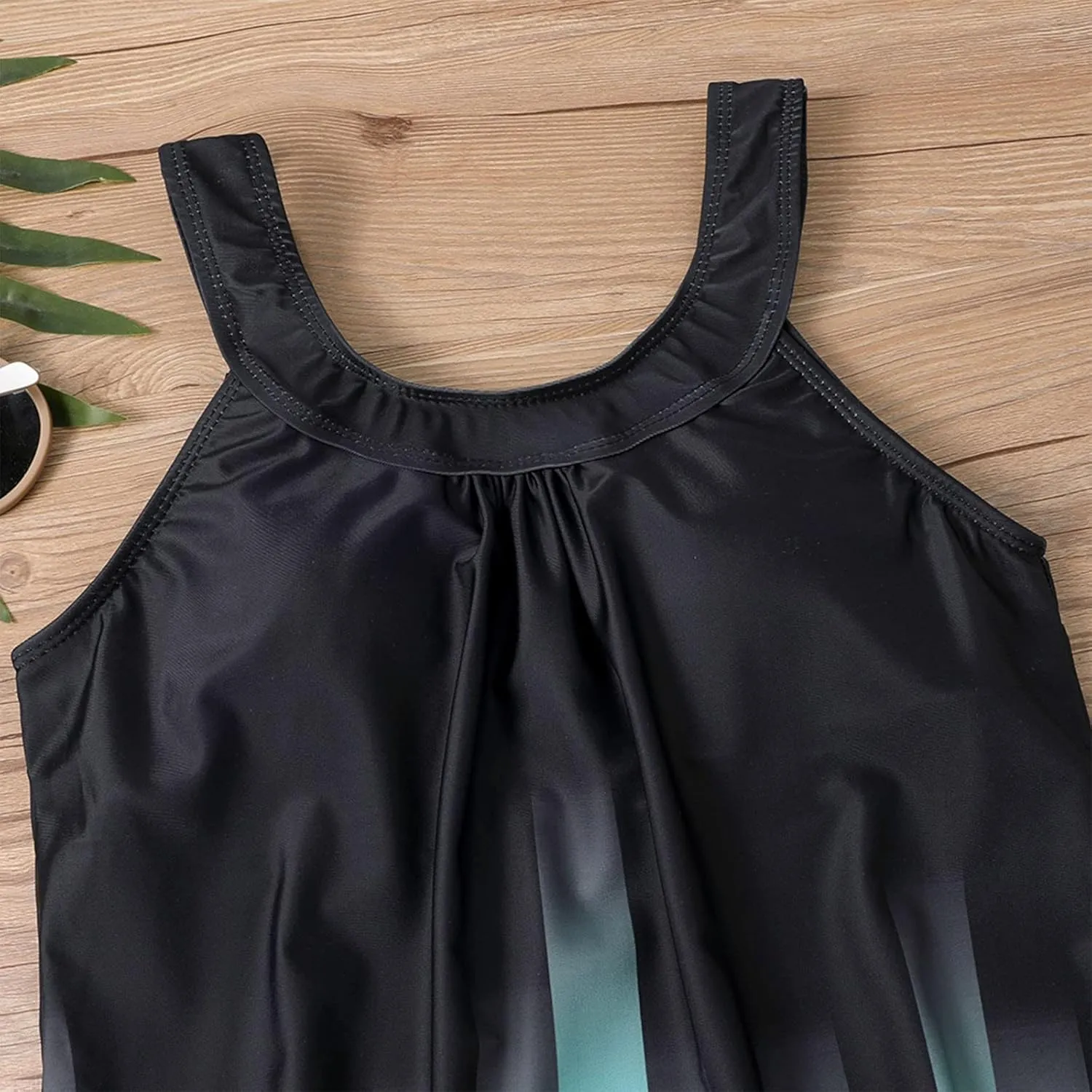 Womens Tankini Swimsuits with Shorts-2025 Summer Two Piece Swimsuit Tummy Control Tankini Bathing Suits Bulit in Bra